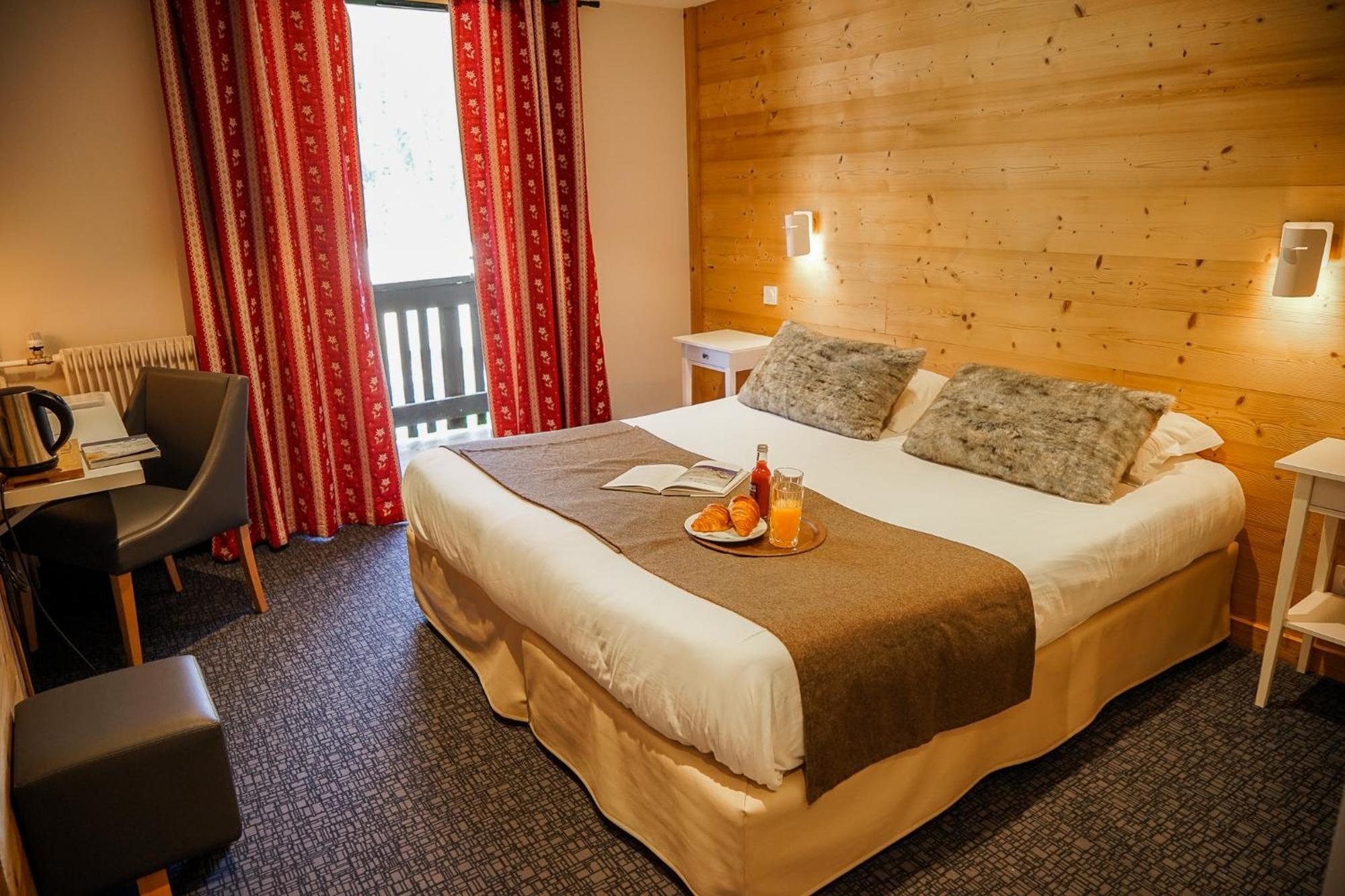 Hotel Le Faranchin Villar-dʼArène Esterno foto