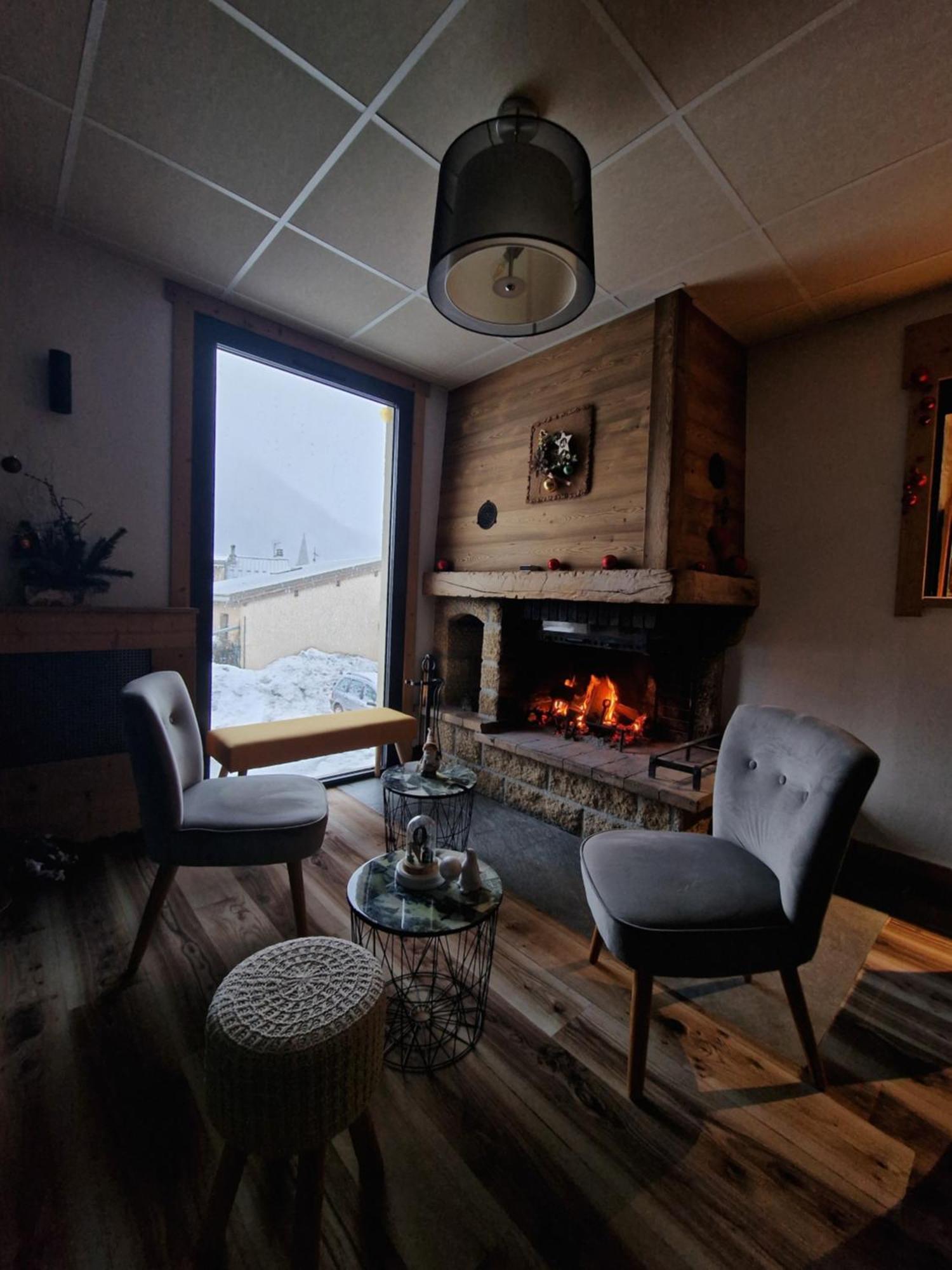 Hotel Le Faranchin Villar-dʼArène Esterno foto